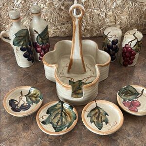 Napa Handcrafted Tabletops Gallery Oil and Vinegar Cruet Set